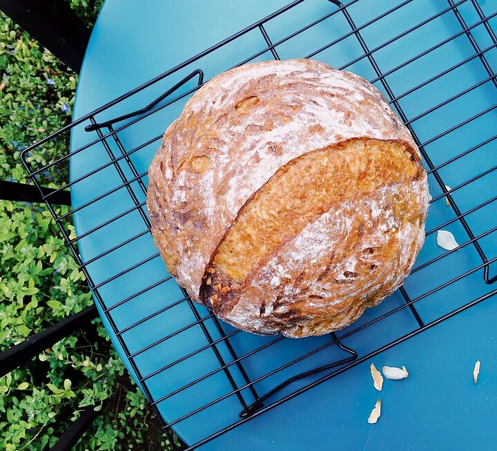 The Ultimate Guide to Perfecting Sourdough Bread: Recipes and Tips