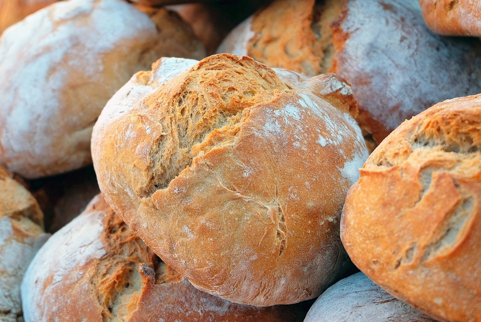 Celebrate Autumn with Mouthwatering Pumpkin Bread Recipes