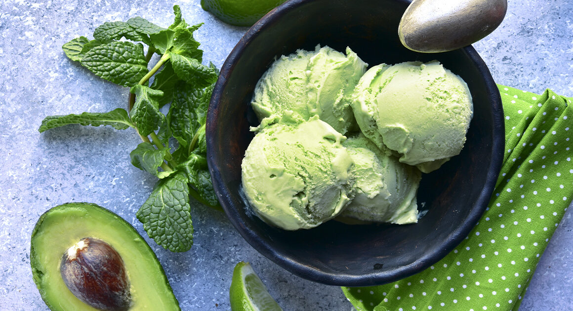 Receita de Sorvete de Abacate com Limão Siciliano: Uma Delícia Cremosa e Refrescante