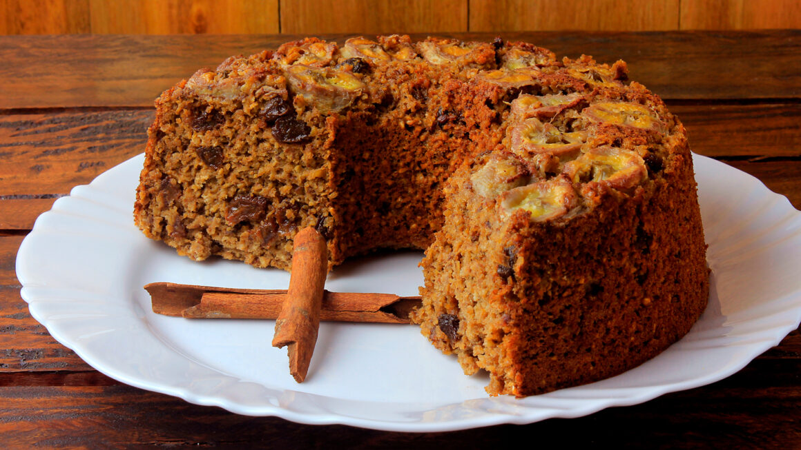 Receita de Bolo de Banana com Canela e Aveia: Delicioso e Saudável!